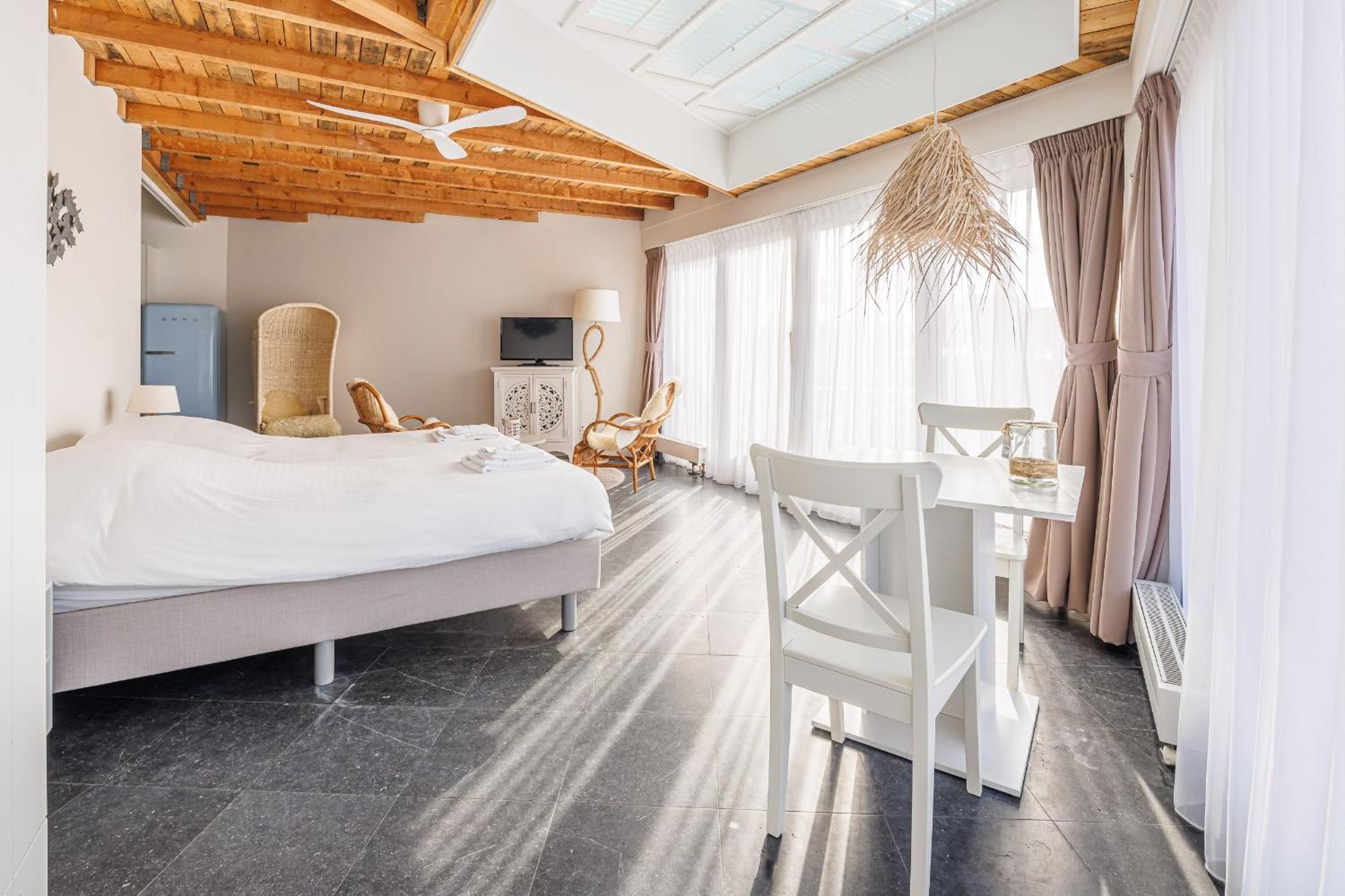 Neptunus Appartementen Bergen aan Zee Rom bilde